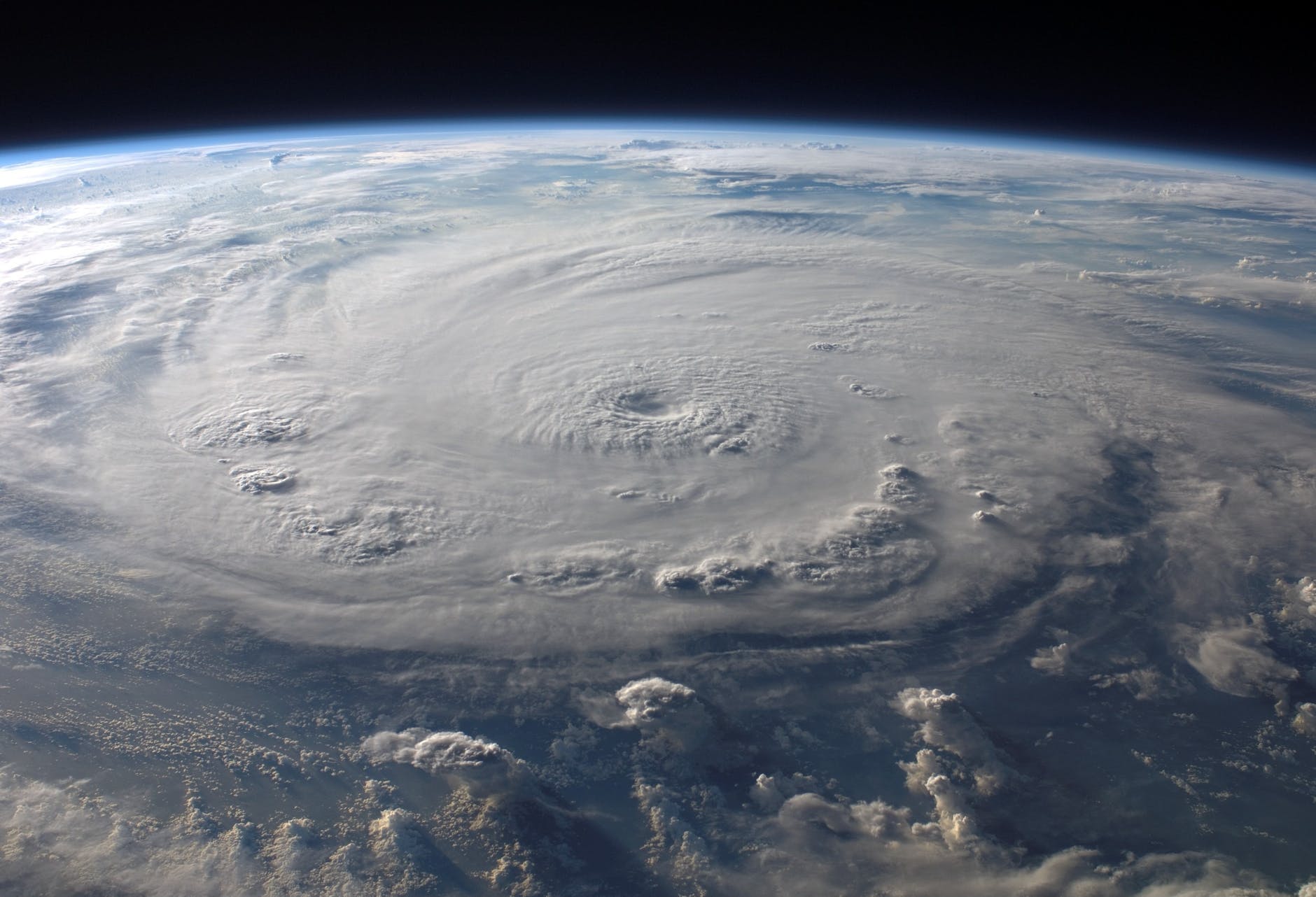 8/11 NEWSBREAK: Hurricane season now projected as 'above normal' - Vimarsana News