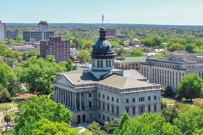 SHR 25.04: On data centers, S.C.-1, voting